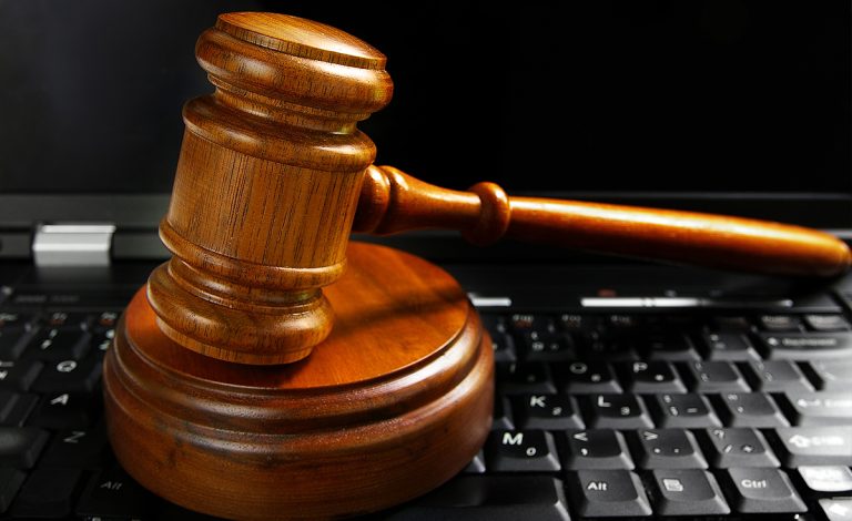 A Suspensão e Rescisão dos Serviços de Telecomunicações